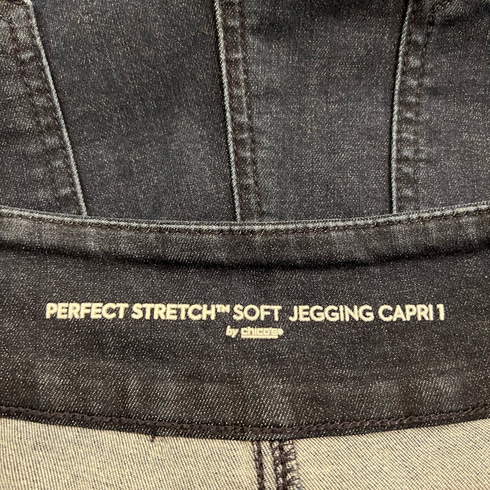 Chico’s Perfect Stretch Soft Jegging Capri Jeans - Picture 2 of 14